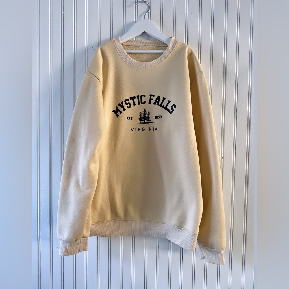 Mystic Falls Virginia Crewneck Sweatshirt. M